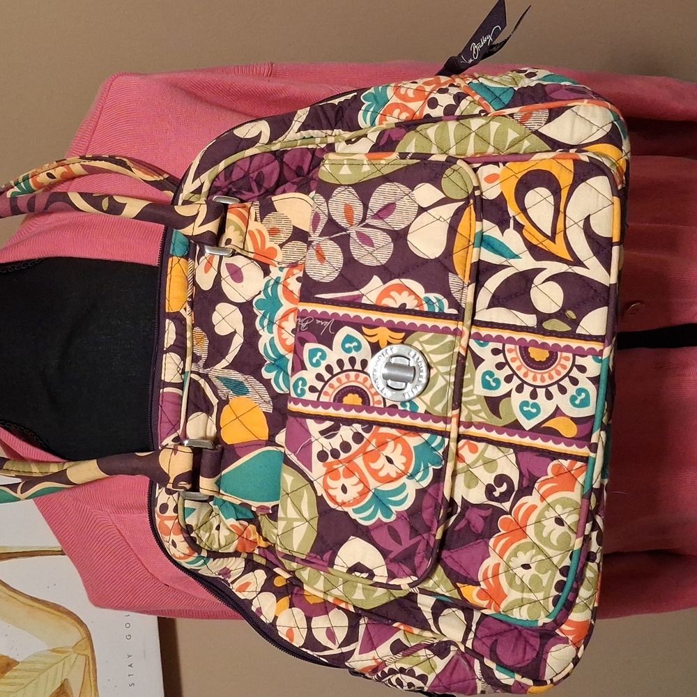 $5/$25-Vera Bradley Purse 👛